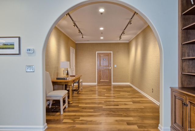 101 SE 3rd St Apt 3E, Evansville, IN 47708