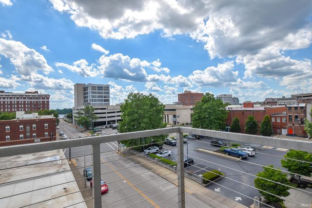 101 SE 3rd St Apt 3E, Evansville, IN 47708