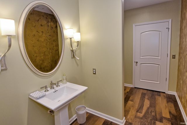 101 SE 3rd St Apt 3E, Evansville, IN 47708