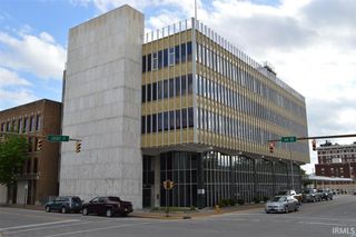 101 SE 3rd St Apt 3E, Evansville, IN 47708