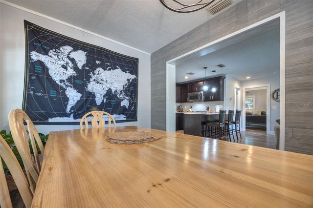 1108 E WINNEMISSETT AVENUE, Deland, FL 32724