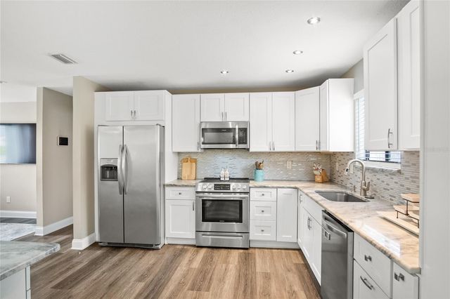 1748 SUN RIDGE DRIVE, Apopka, FL 32703