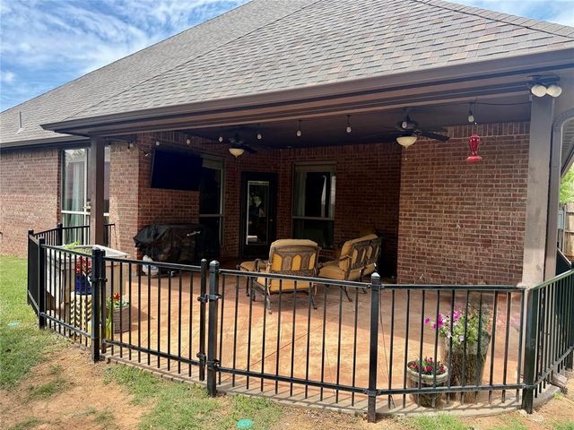 1308 Glenmere Court, Edmond, OK 73003