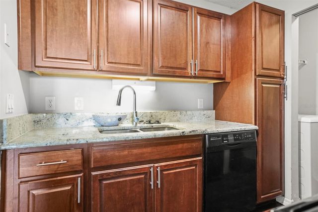 455 ALT 19 S 175, Palm Harbor, FL 34683