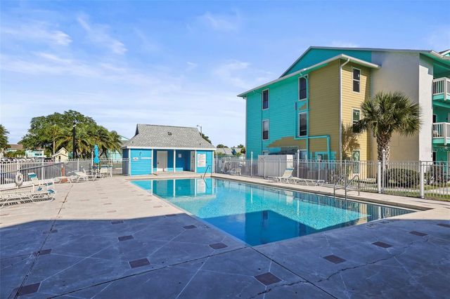 455 ALT 19 S 175, Palm Harbor, FL 34683