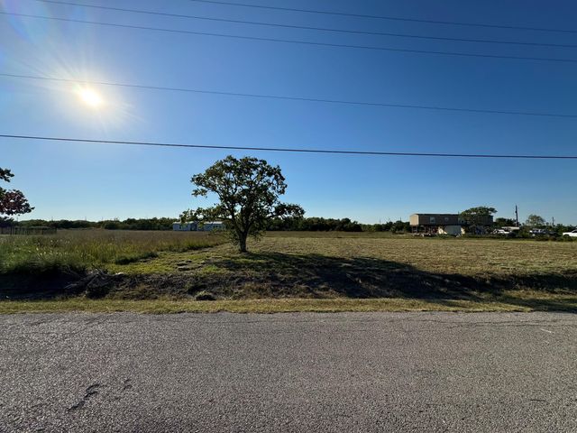 1210 23rd, San Leon, TX 77539