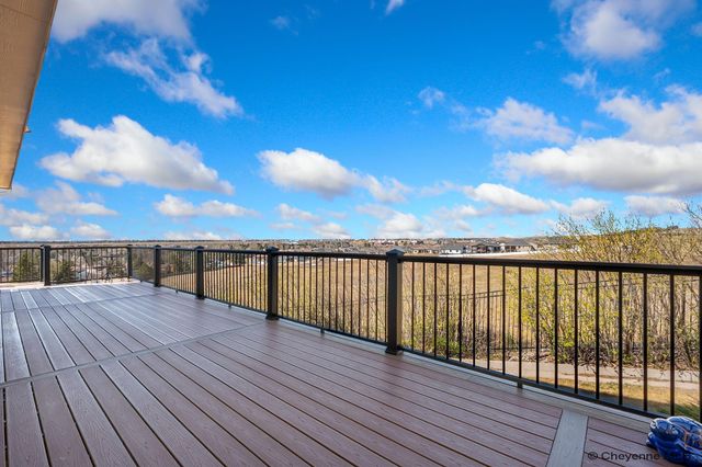 5808 CRESTRIDGE DR, Cheyenne, WY 82009