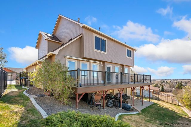 5808 CRESTRIDGE DR, Cheyenne, WY 82009