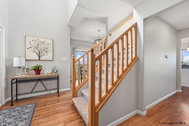 5808 CRESTRIDGE DR, Cheyenne, WY 82009