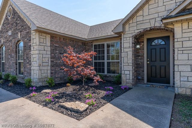 5526 Hilltop, Van Buren, AR 72956