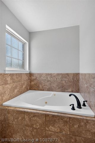 5526 Hilltop, Van Buren, AR 72956