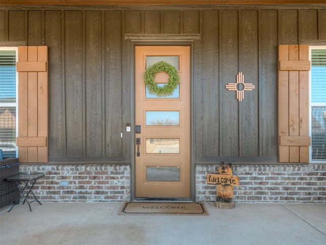 10101 Oakwood Drive, Edmond, OK 73025