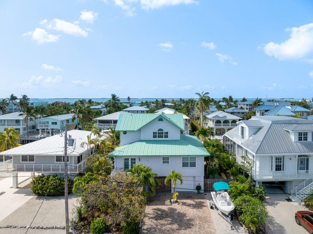 28560 Doubloon Road, Little Torch Key, FL 33042