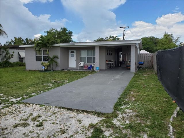 811 S Broadway, Lantana, FL 33462