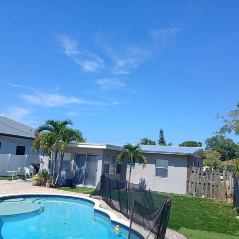 811 S Broadway, Lantana, FL 33462