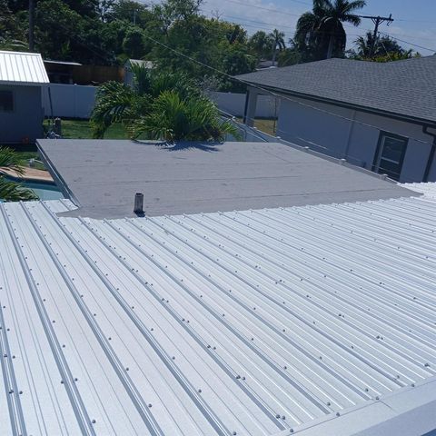 811 S Broadway, Lantana, FL 33462