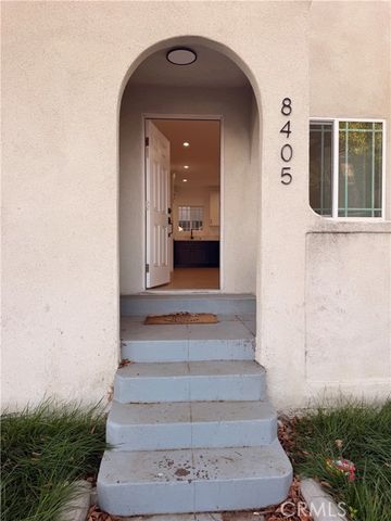 8405 Mckinley Avenue, Los Angeles, CA 90001