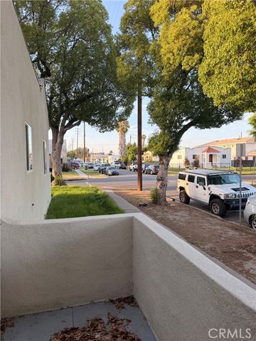 8405 Mckinley Avenue, Los Angeles, CA 90001