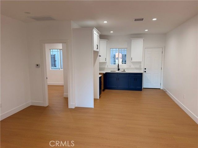 8405 Mckinley Avenue, Los Angeles, CA 90001