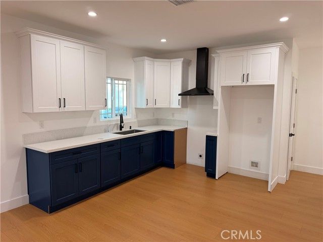8405 Mckinley Avenue, Los Angeles, CA 90001
