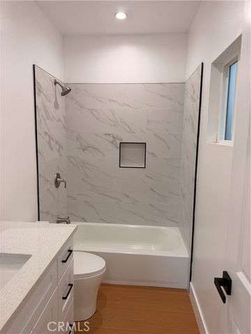 8405 Mckinley Avenue, Los Angeles, CA 90001