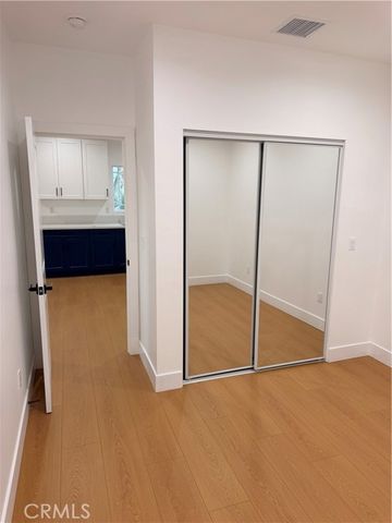 8405 Mckinley Avenue, Los Angeles, CA 90001
