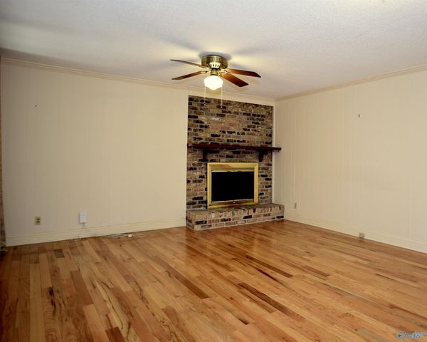 3033 Heatherhill Drive SE, Huntsville, AL 35802