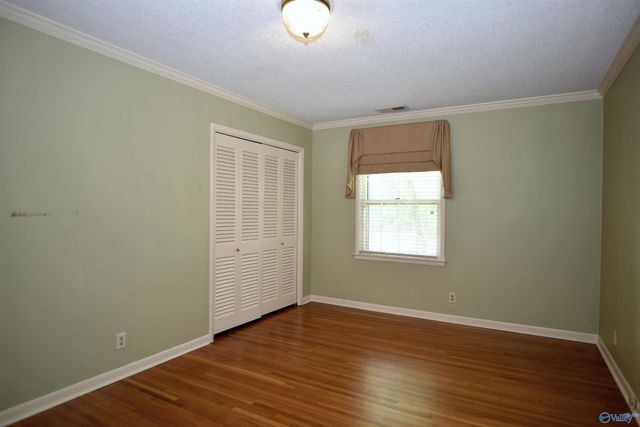 3033 Heatherhill Drive SE, Huntsville, AL 35802