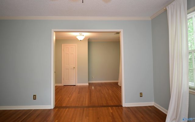 3033 Heatherhill Drive SE, Huntsville, AL 35802