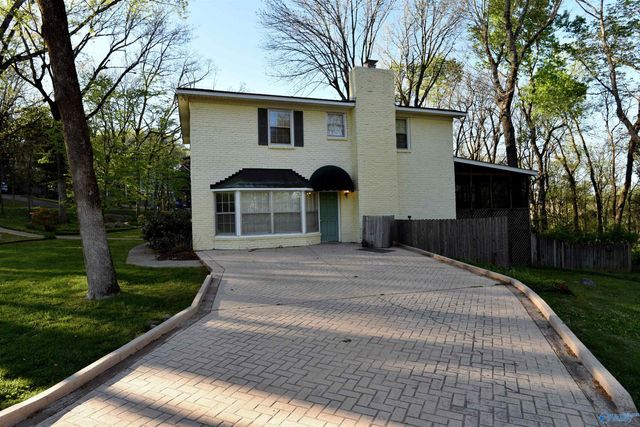3033 Heatherhill Drive SE, Huntsville, AL 35802