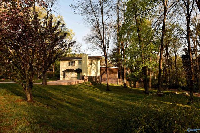 3033 Heatherhill Drive SE, Huntsville, AL 35802