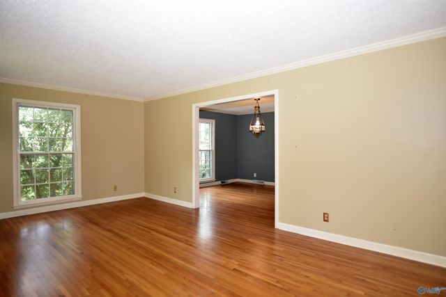 3033 Heatherhill Drive SE, Huntsville, AL 35802