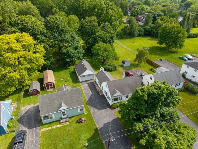 73 Wright Road, Henrietta, NY 14467