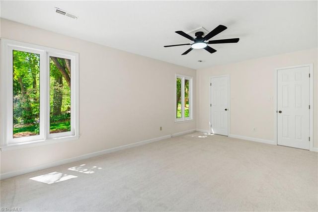 108 Wilchester Lane, Kernersville, NC 27284