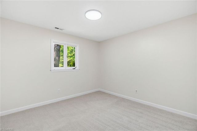 108 Wilchester Lane, Kernersville, NC 27284