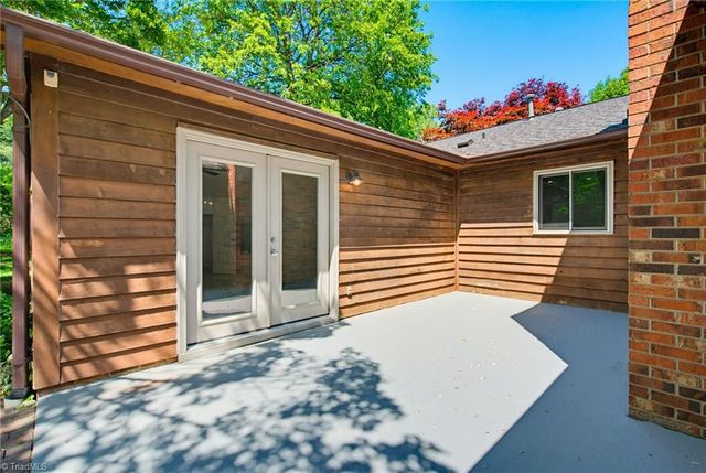 108 Wilchester Lane, Kernersville, NC 27284