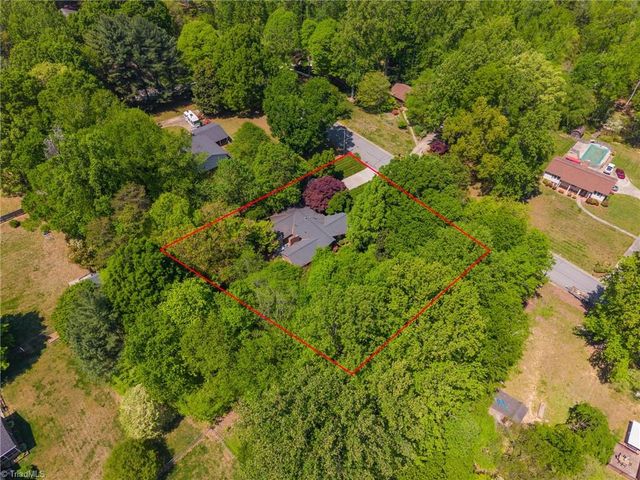 108 Wilchester Lane, Kernersville, NC 27284