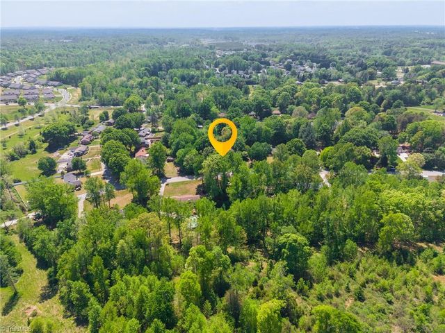 108 Wilchester Lane, Kernersville, NC 27284