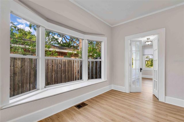 2302 12TH STREET N, St Petersburg, FL 33704