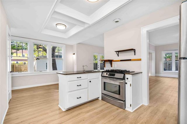 2302 12TH STREET N, St Petersburg, FL 33704