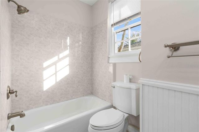 2302 12TH STREET N, St Petersburg, FL 33704