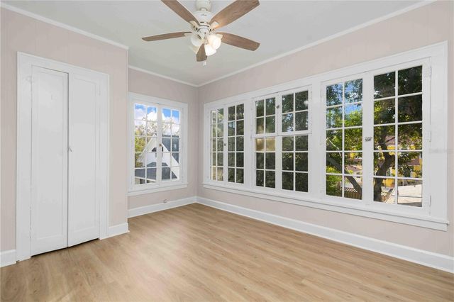 2302 12TH STREET N, St Petersburg, FL 33704