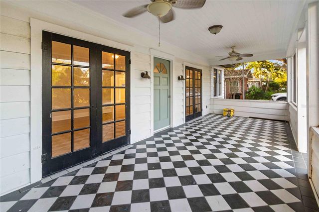 2302 12TH STREET N, St Petersburg, FL 33704