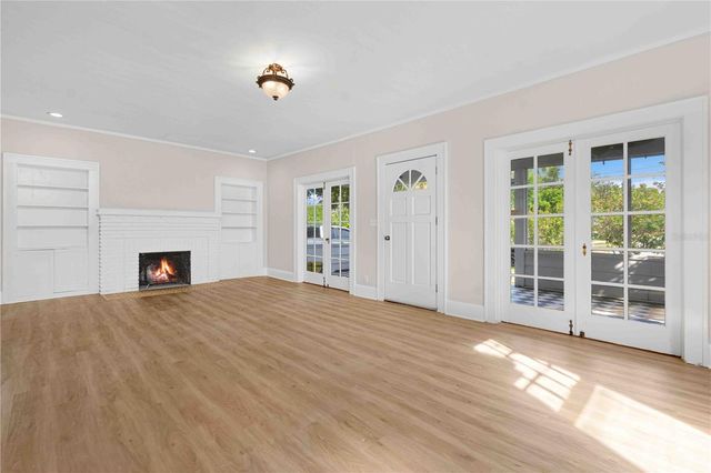 2302 12TH STREET N, St Petersburg, FL 33704