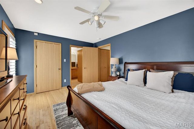 12121 McKelvey Place 101, Bridgeton, MO 63044