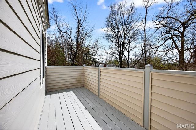 12121 McKelvey Place 101, Bridgeton, MO 63044