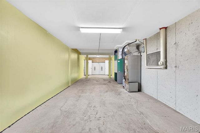 12121 McKelvey Place 101, Bridgeton, MO 63044