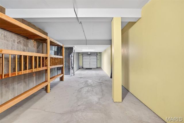 12121 McKelvey Place 101, Bridgeton, MO 63044