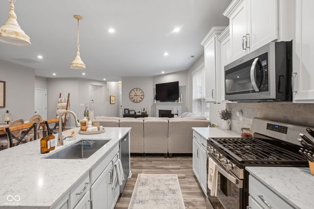 17068 Cole Evans Drive, Noblesville, IN 46060