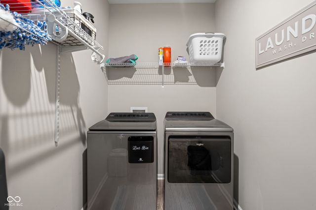 17068 Cole Evans Drive, Noblesville, IN 46060